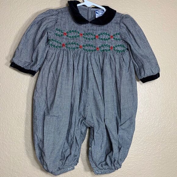 Vintage Carriage Boutiques baby girl jumpsuit - Picture 1 of 8